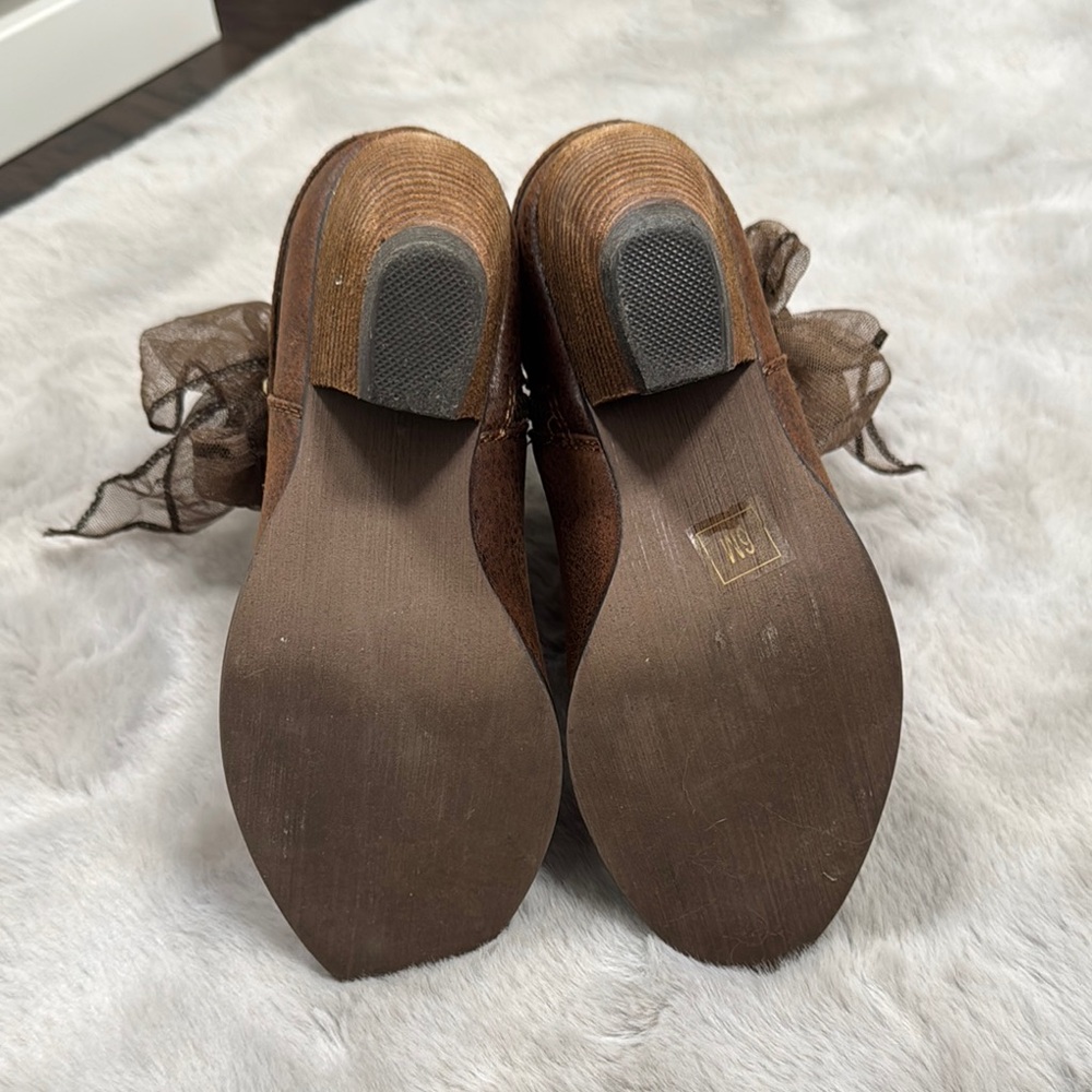 Women's Brown Ankle Boots - Picture 3 of 6